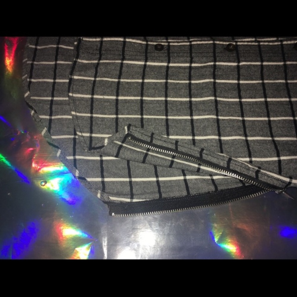 Side Zipper Button Down - Picture 3 of 6